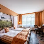 Weisser Baer 4*