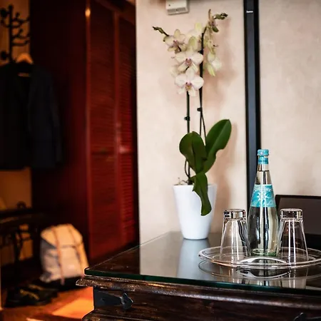 Hotell Weisser Bär 4*