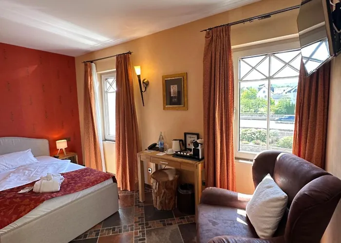 Weisser Baer Mulheim an der Mosel